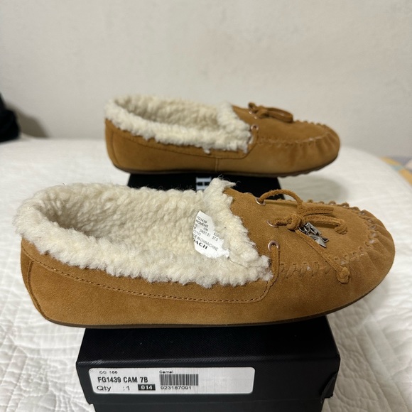 Coach Moccasin Slippers - Picture 7 of 8